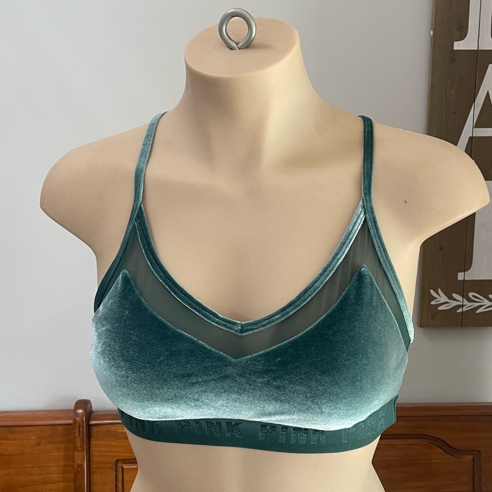 Women’s Small PINK Victoria’s Secret Velvet Sports Bra